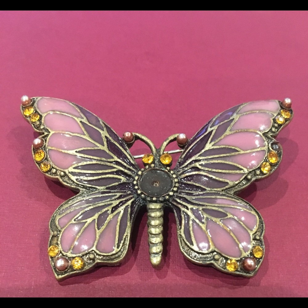 Butterfly broach